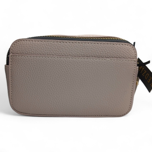 Kedzie | Modernist Vegan Leather Crossbody Bag - Picture 6 of 13